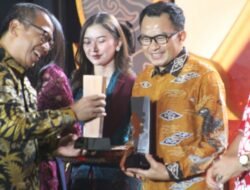 Pemkab Cirebon Raih detikJabar Awards 2024 Kategori Inovasi Responsif Melayani Masyarakat 